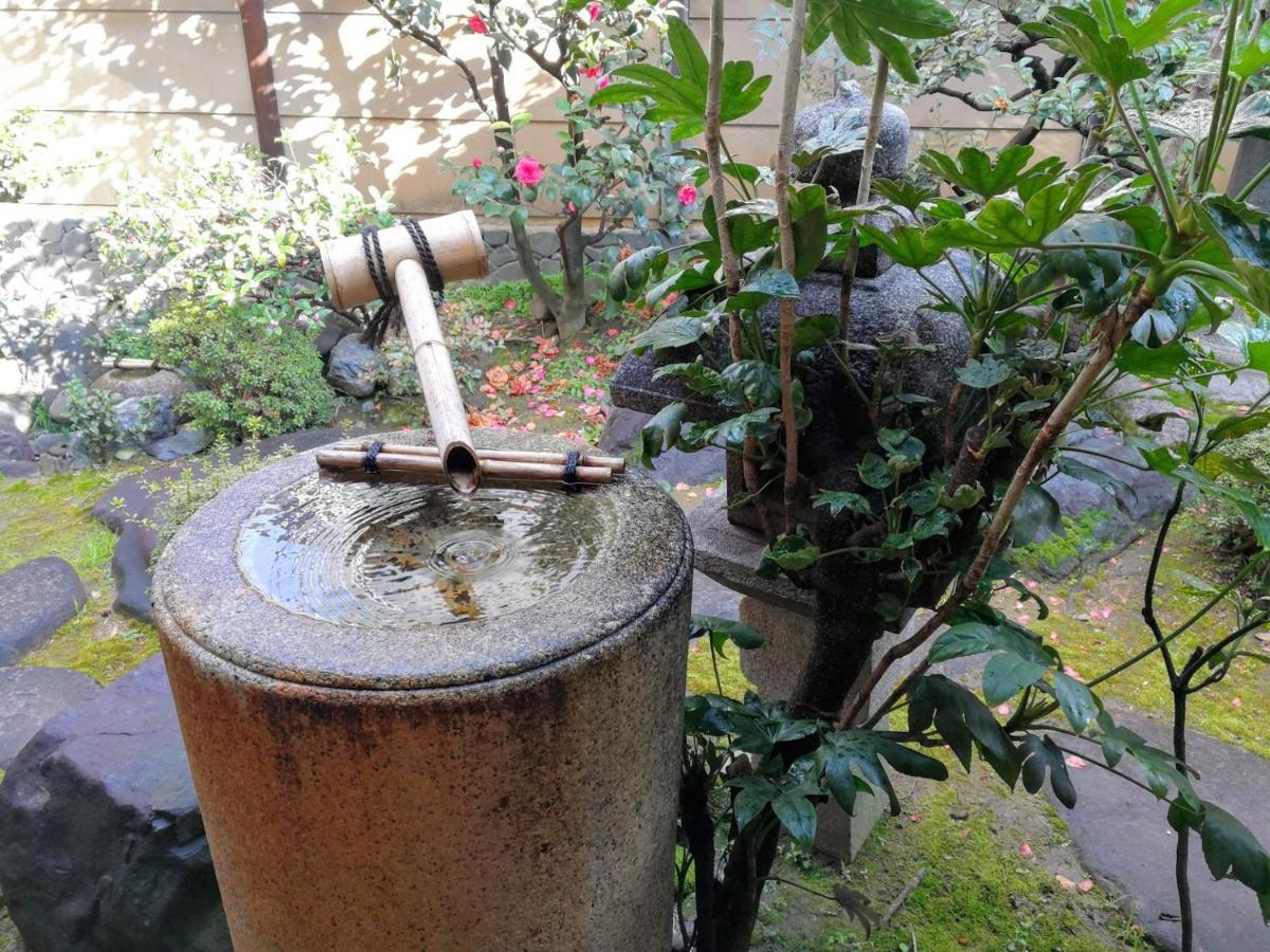 京都二条城近く京町屋120年の歴史に泊まる Buitenkant foto